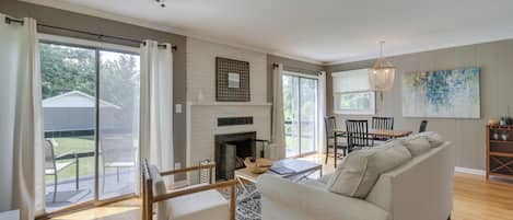 Cottage (2 Bedrooms) | Interior