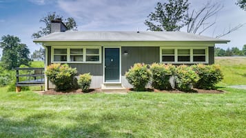 Cottage (2 Bedrooms) | Interior