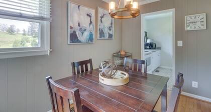 Cozy Charlottesville Getaway in Bailey's Retreat