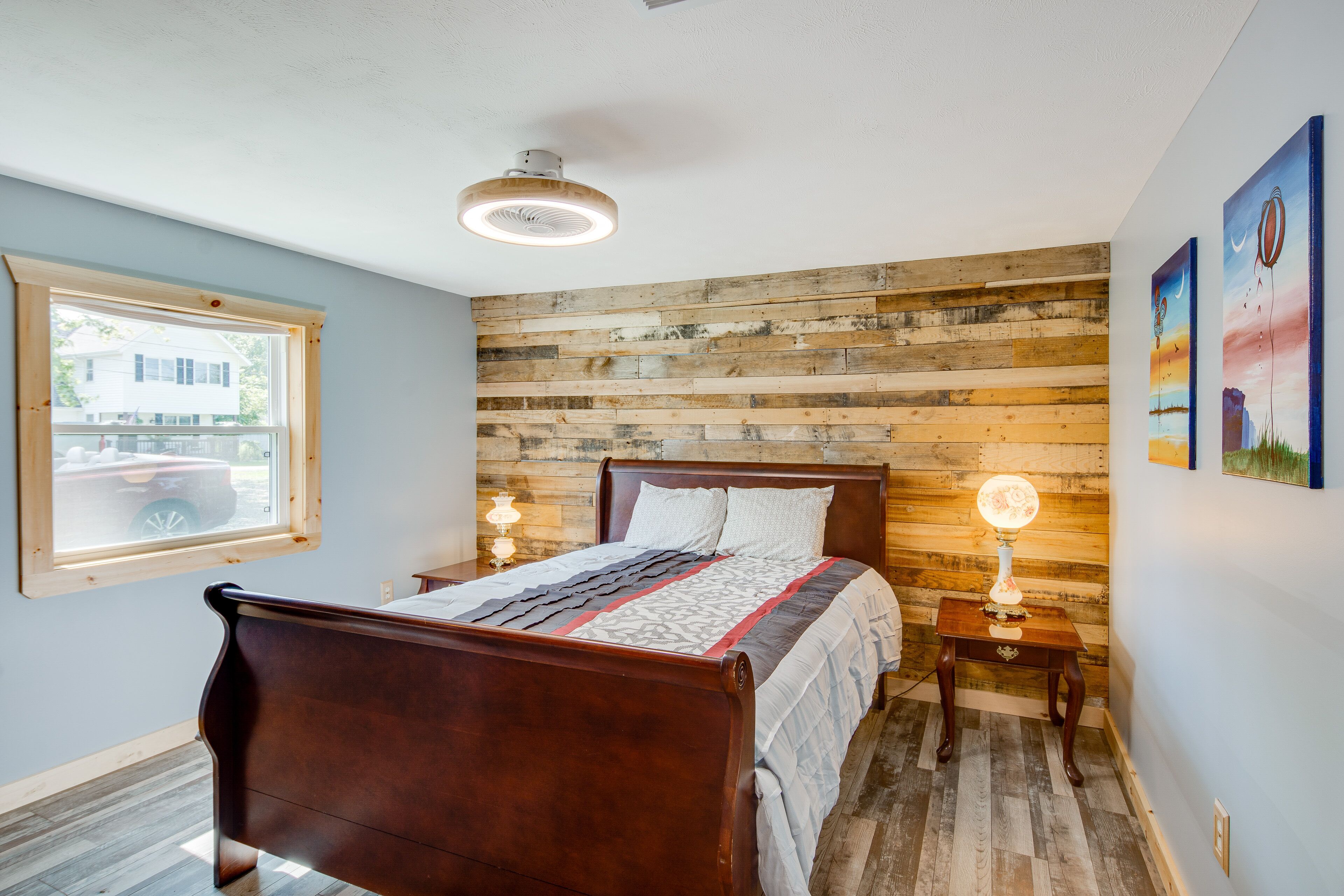 House (3 Bedrooms) | 3 bedrooms, laptop workspace, bed sheets