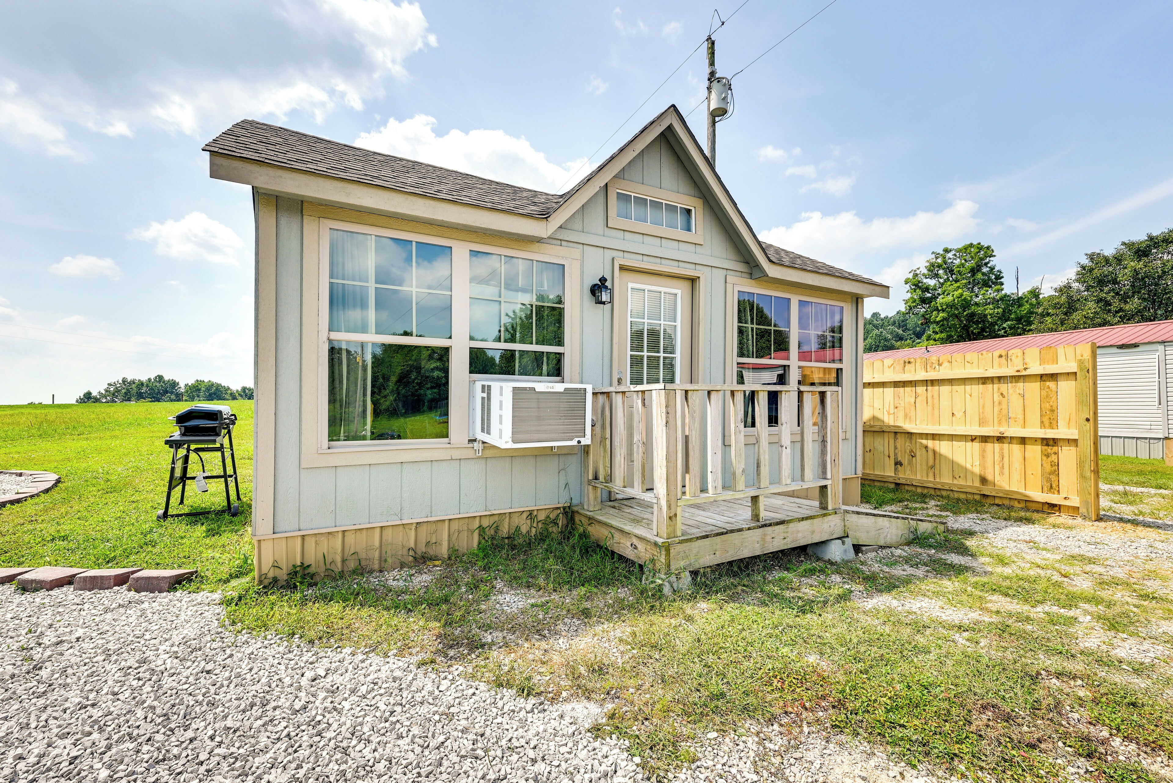 Apartment (0 Bedroom) | Interior