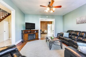 House (3 Bedrooms) | Interior