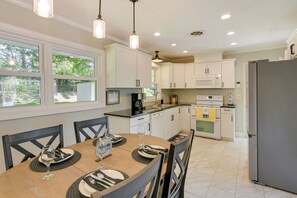 House (4 Bedrooms) | Interior - Family-friendly Blacksburg Retreat w/ Playground! (Blacksburg)