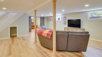Rumah (4 Bedrooms) | Interior