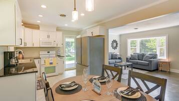 House (4 Bedrooms) | Bahagian dalam