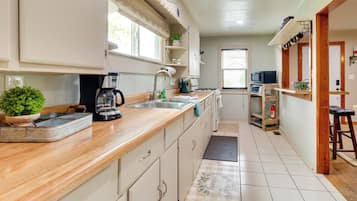 Rumah (2 Bedrooms) | Interior