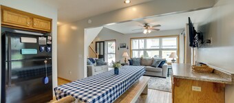 Walk to Beach, Lake Edinboro Views: 'camp Dickson'