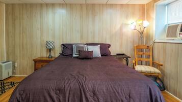 Apartment (0 Bedroom) | Interior