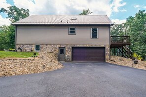 Apartment (0 Bedroom) | Interior