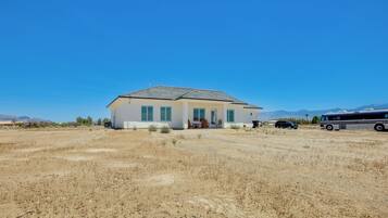 Cottage (2 Bedrooms) | Interior