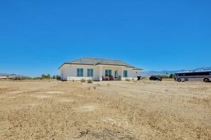 Cottage (2 Bedrooms) | Interior