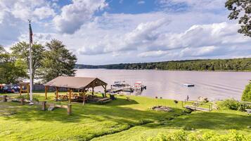 Apartment (0 Bedroom) | Front of property