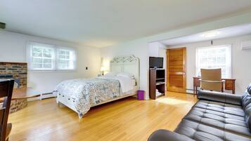 Apartment (0 Bedroom) | Interior