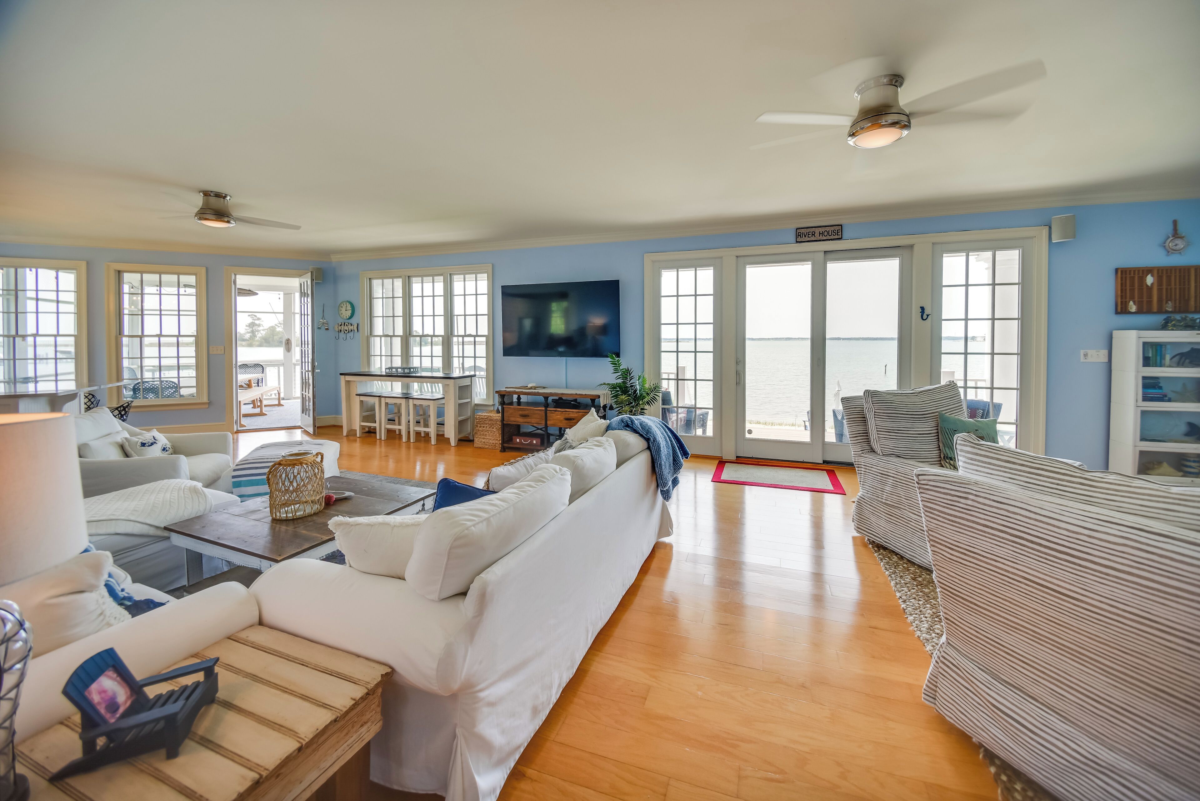 Rumah (6 Bedrooms) | Interior