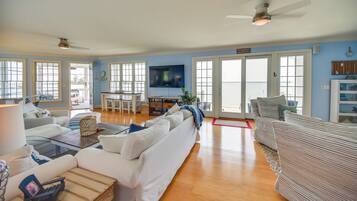 Rumah (6 Bedrooms) | Interior