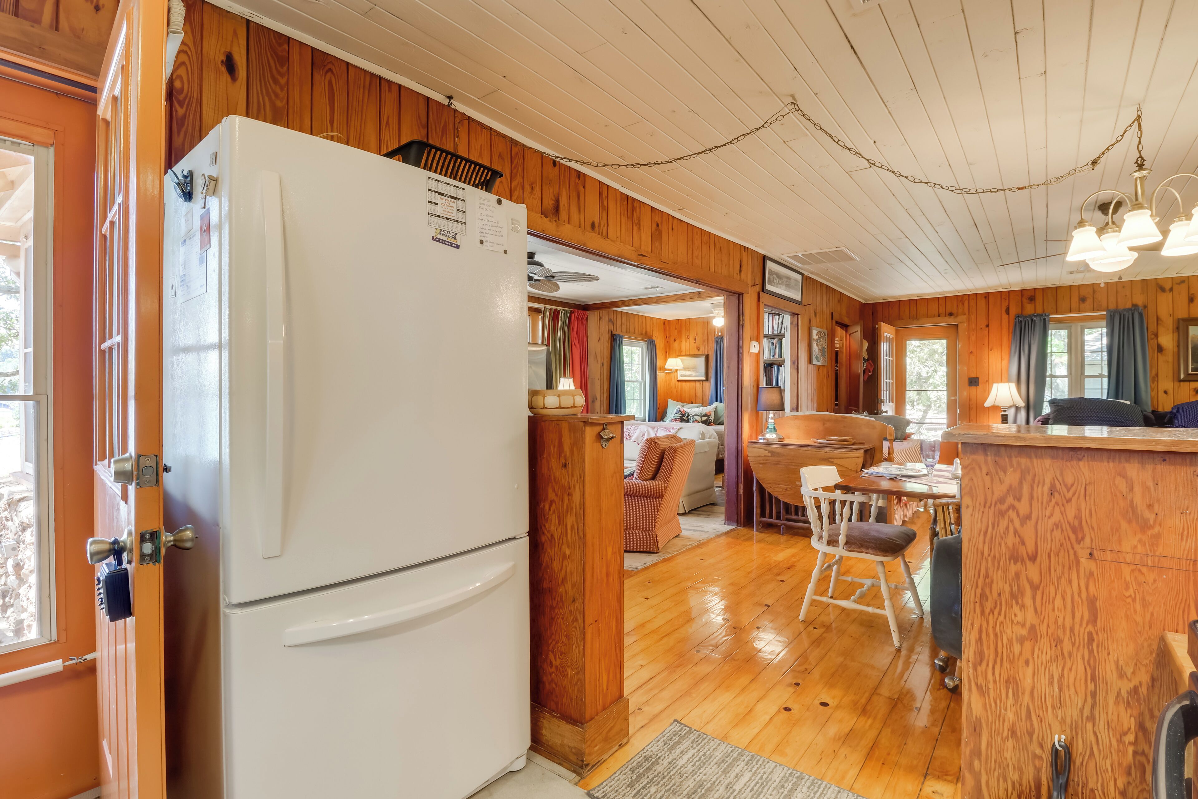 Apartment (0 Bedroom) | Bahagian dalam