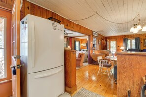 Apartment (0 Bedroom) | Interior