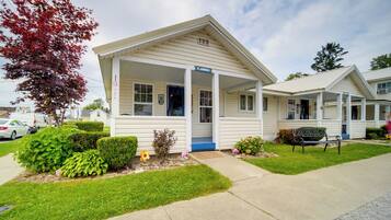 Cottage (1 Bedroom) | Interior