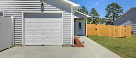 公寓 (2 Bedrooms) | 住宿正面