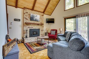 House (3 Bedrooms) | Front of property