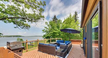 Waterfront Fox Lake Vacation Rental w/ Fire Pit!