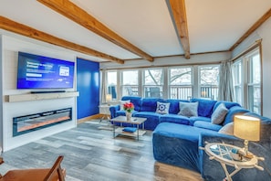 Cottage (2 Bedrooms) | Interior