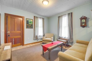 Apartment (1 Bedroom) | Interior