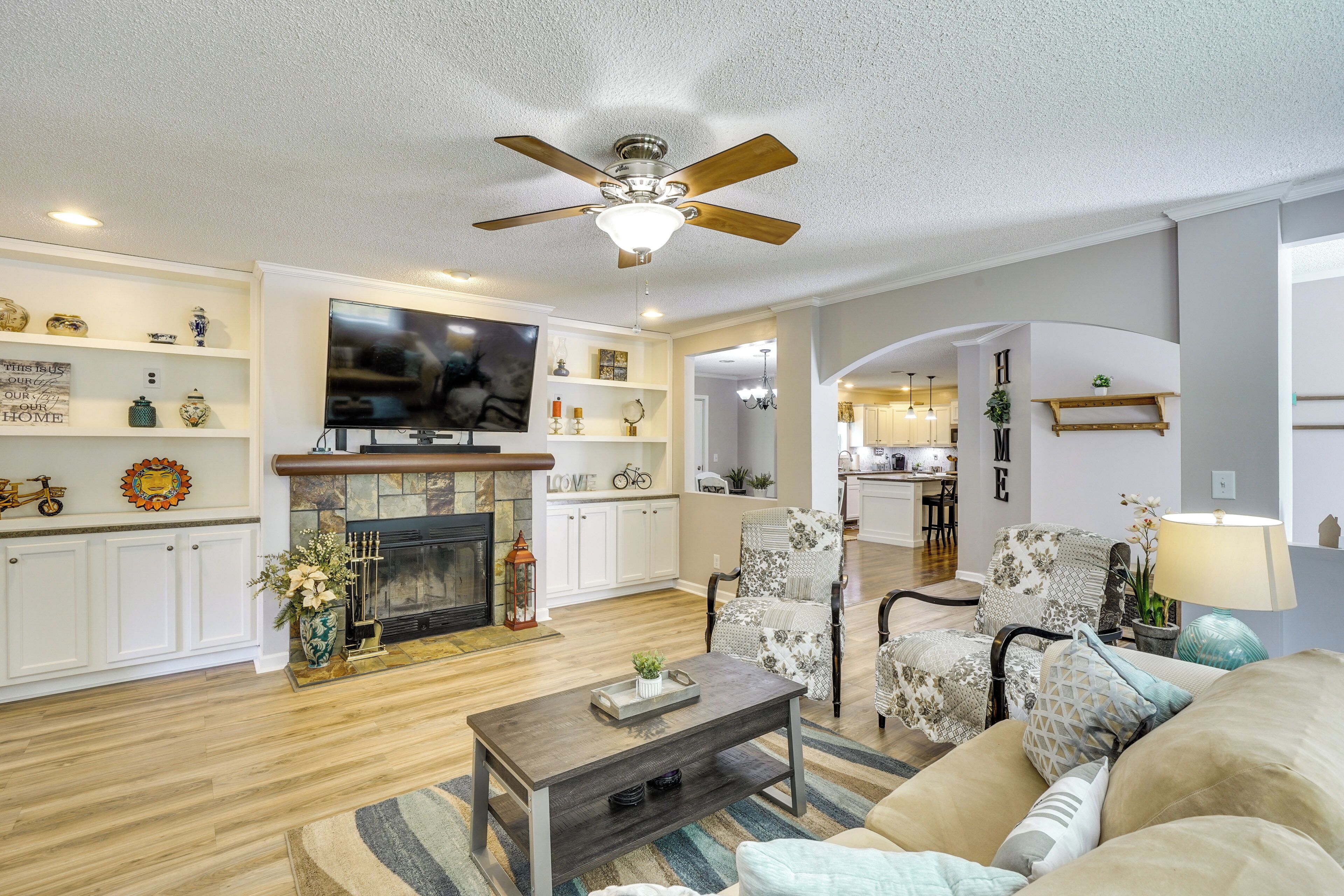 House (3 Bedrooms) | Interior