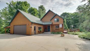 ุงูู
ูุดุฃุฉ ู
ู ุงูุฏุงุฎู