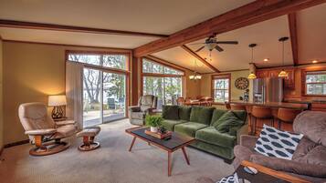 Nhà (3 Bedrooms) | Nội thất