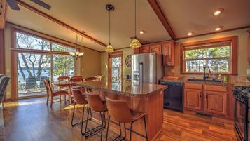 Nhà (3 Bedrooms) | Nội thất