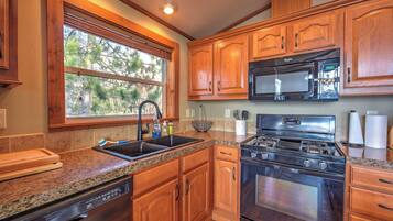 Nhà (3 Bedrooms) | Nội thất