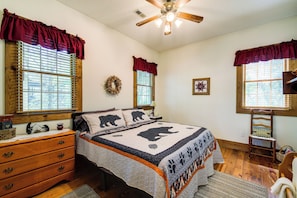 House (3 Bedrooms) | Interior