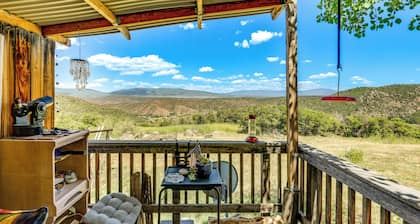 Scenic Mount Sopris View: Historic Alpine Cabin!