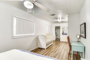 Cottage (2 Bedrooms) | Interior