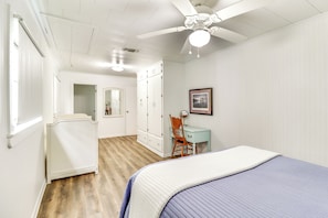 Cottage (2 Bedrooms) | Interior