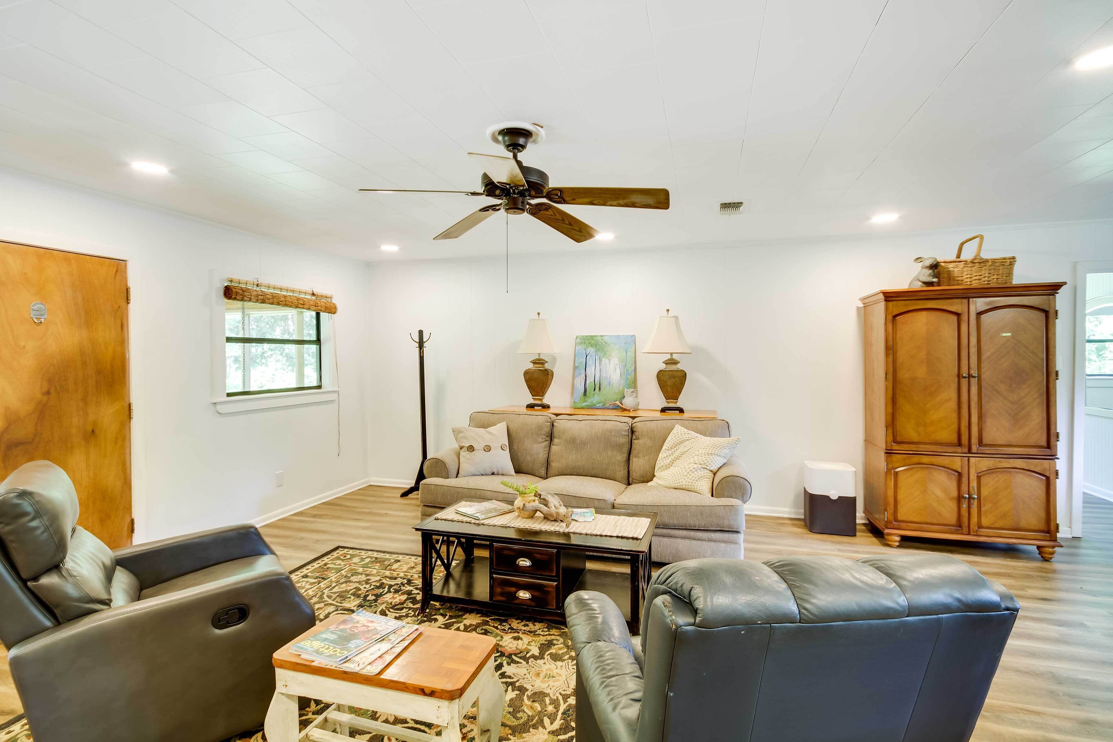 Cottage (2 Bedrooms) | Interior