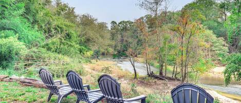 Cottage (2 Bedrooms) | Front of property