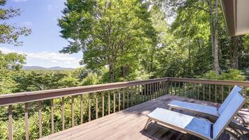 House (3 Bedrooms) | Front of property