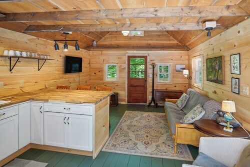 Gloversville Retreat With Patio & Lake Access!