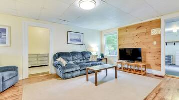 Rumah (2 Bedrooms) | Interior