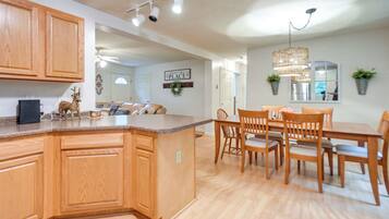 Casa (3 Bedrooms) | Interior