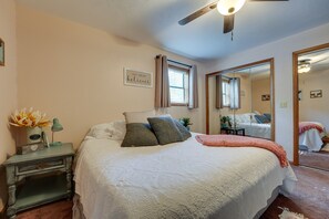 3 habitaciones y espacio para trabajar con laptop 