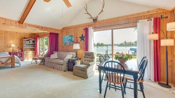 House (1 Bedroom) | Interior