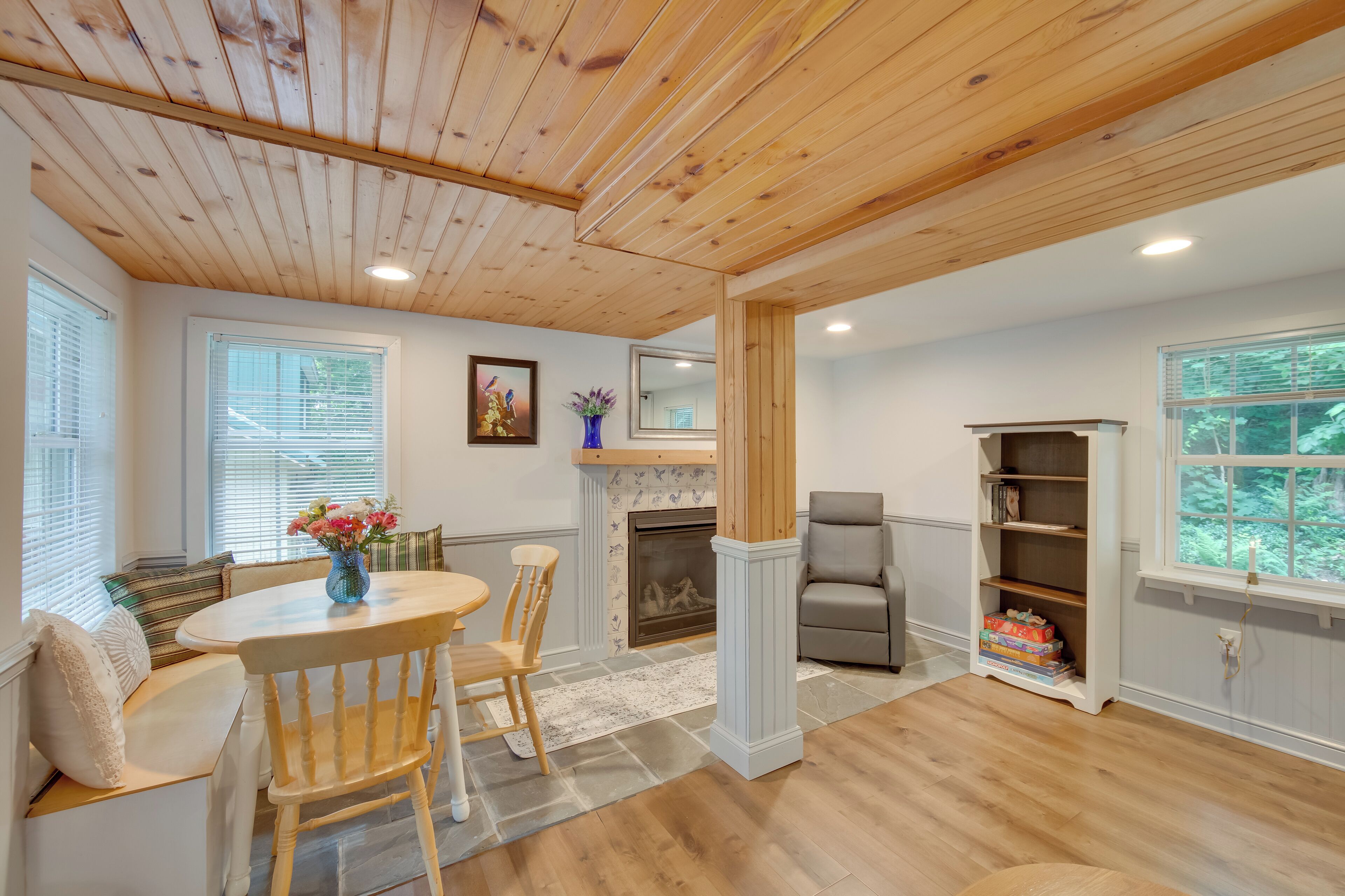 Cottage (2 Bedrooms) | Interior