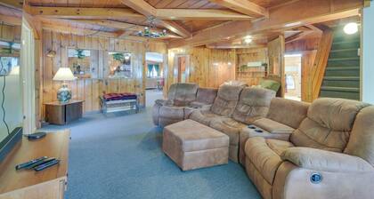 Spacious Winter Retreat w/ River Access + Kayaks!