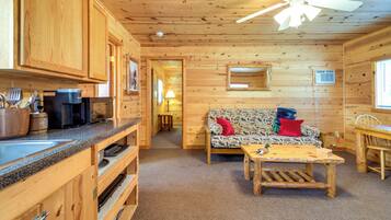 House (1 Bedroom) | Interior