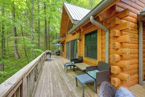 House (4 Bedrooms) | Interior - Scenic Blue Ridge Cabin Rental w/ Resort Amenities (Sapphire)