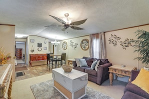 House (3 Bedrooms) | Interior - Bonneau Vacation Rental w/ Private Yard! (Bonneau)