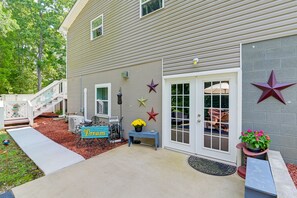 Exterior - White Bluff Rental w/ Seasonal Pool & Fire Pit! (White Bluff)